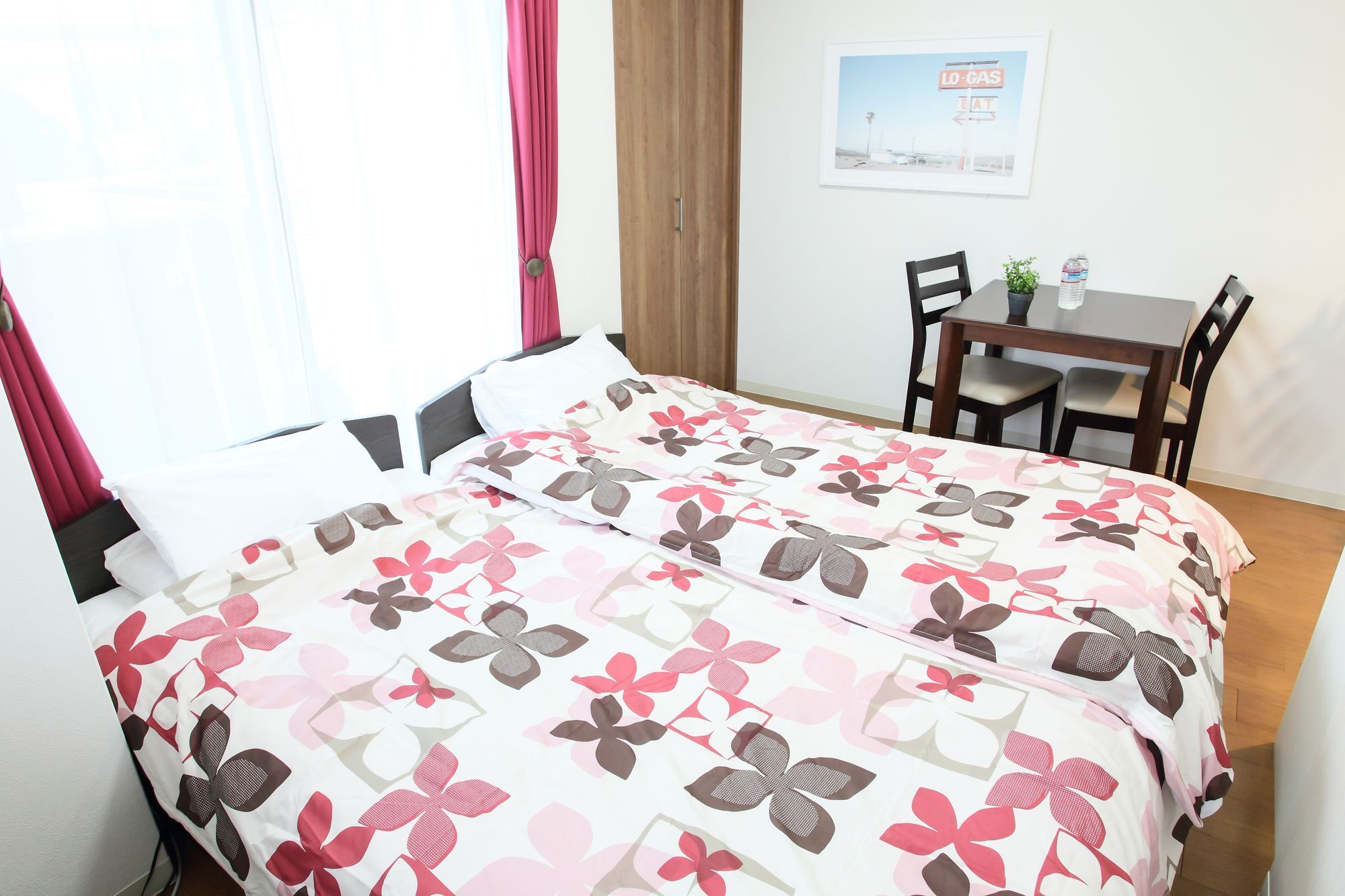 ลา ฟามิเลีย ยะมะซะกะ Apartment โอซาก้า ภายนอก รูปภาพ