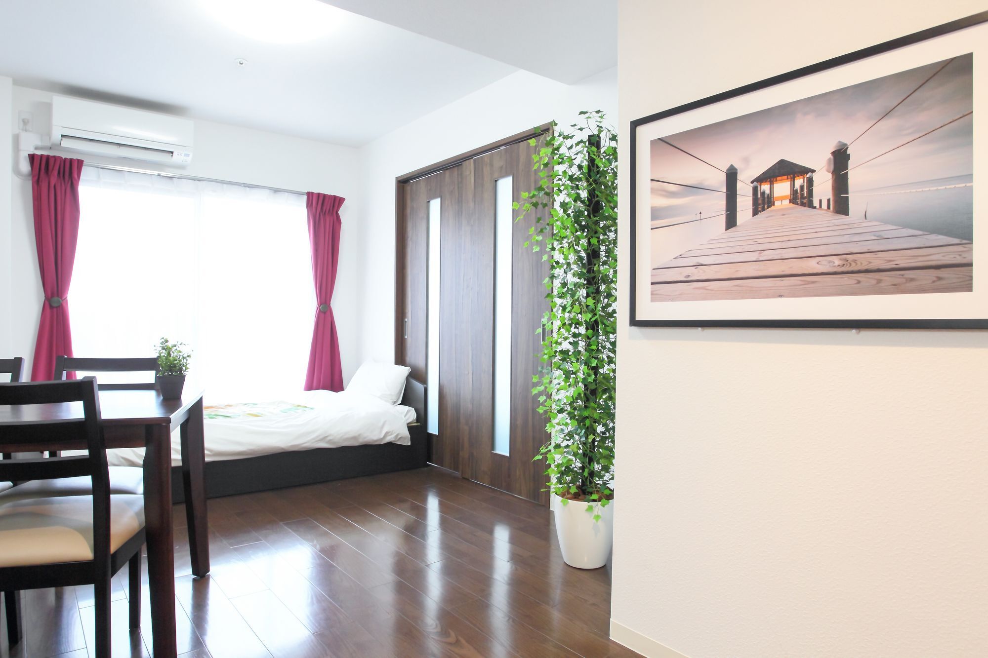 ลา ฟามิเลีย ยะมะซะกะ Apartment โอซาก้า ภายนอก รูปภาพ