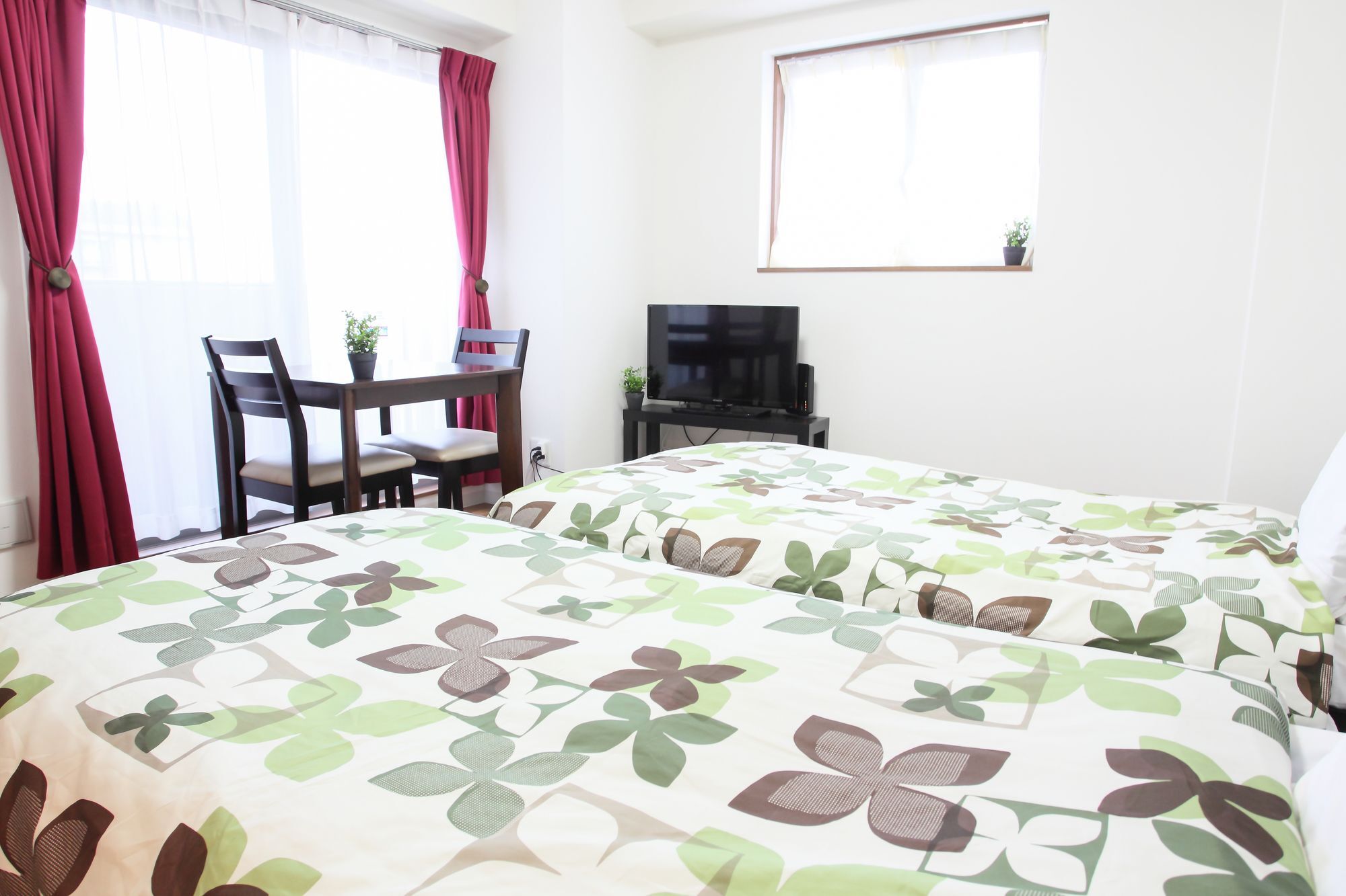 ลา ฟามิเลีย ยะมะซะกะ Apartment โอซาก้า ภายนอก รูปภาพ
