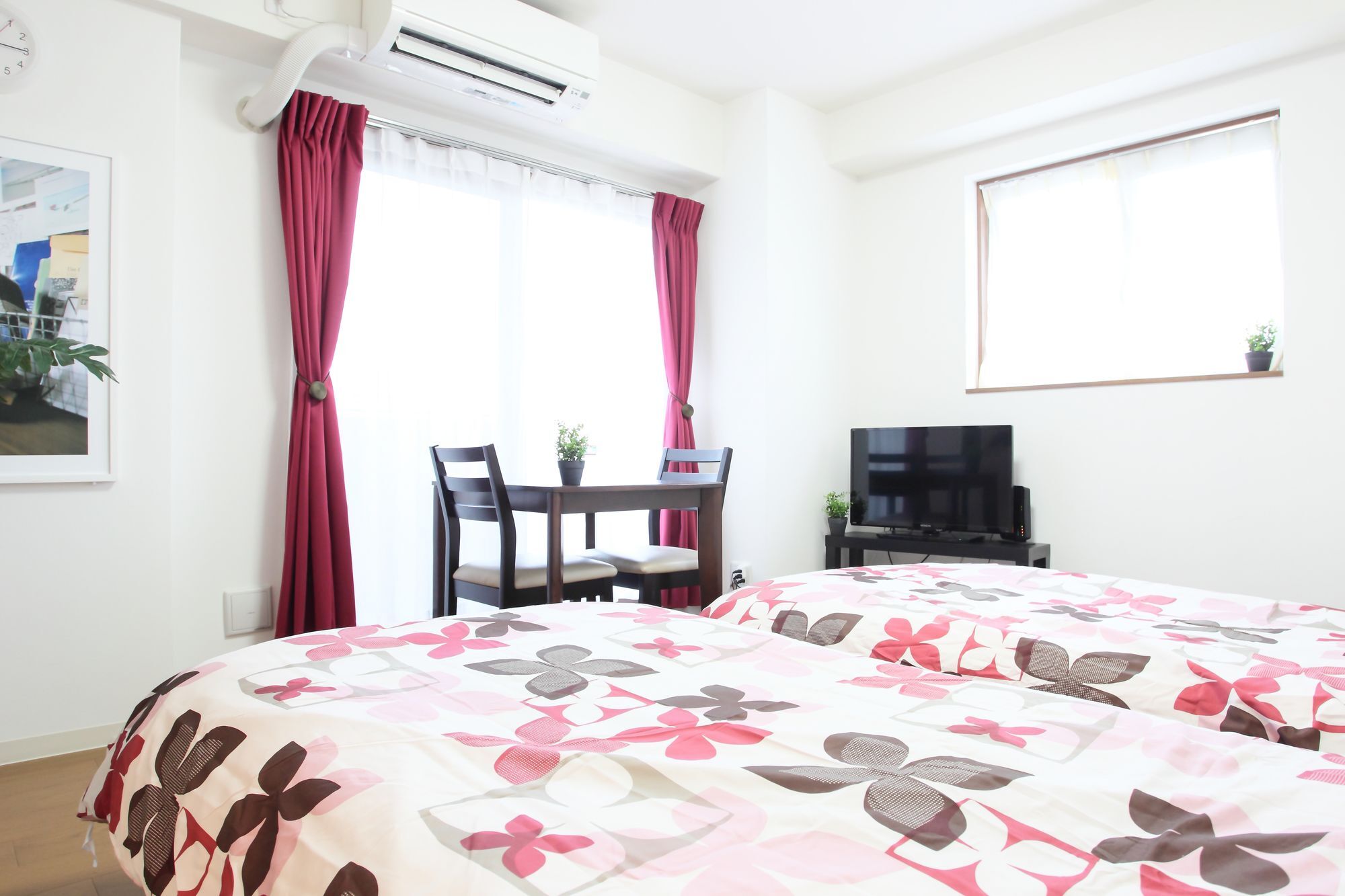 ลา ฟามิเลีย ยะมะซะกะ Apartment โอซาก้า ภายนอก รูปภาพ