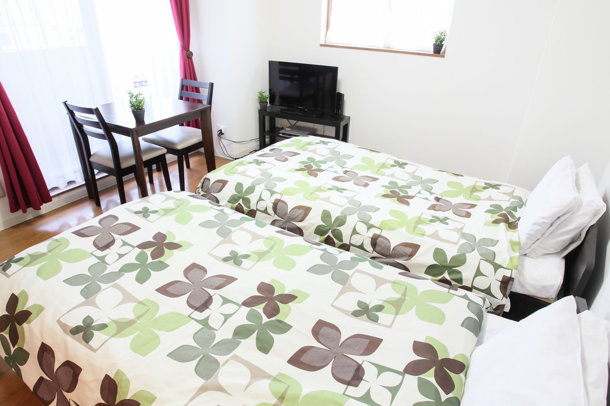 ลา ฟามิเลีย ยะมะซะกะ Apartment โอซาก้า ภายนอก รูปภาพ