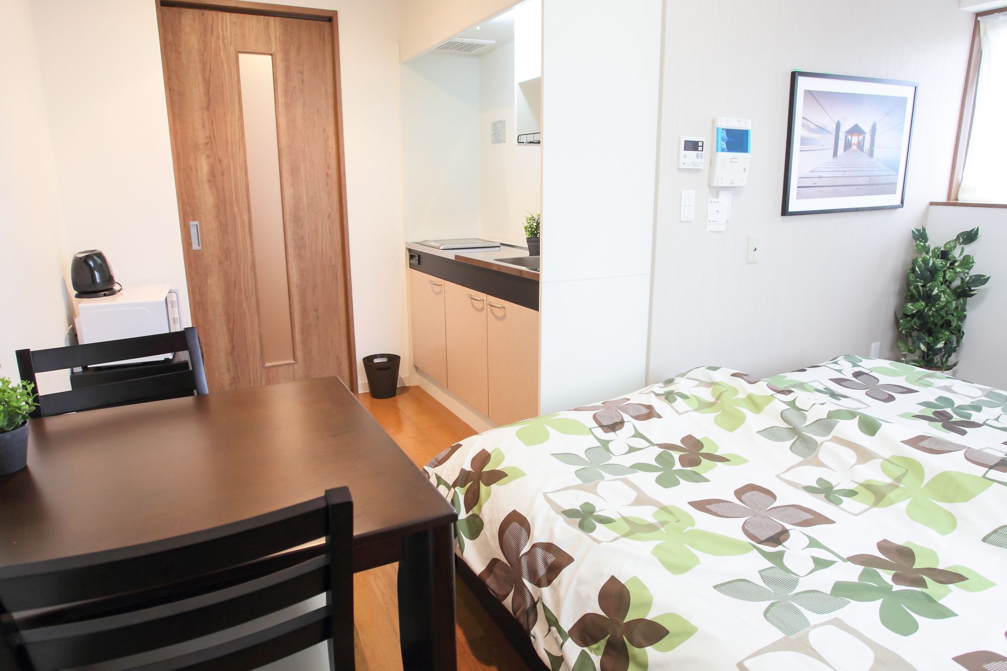 ลา ฟามิเลีย ยะมะซะกะ Apartment โอซาก้า ภายนอก รูปภาพ