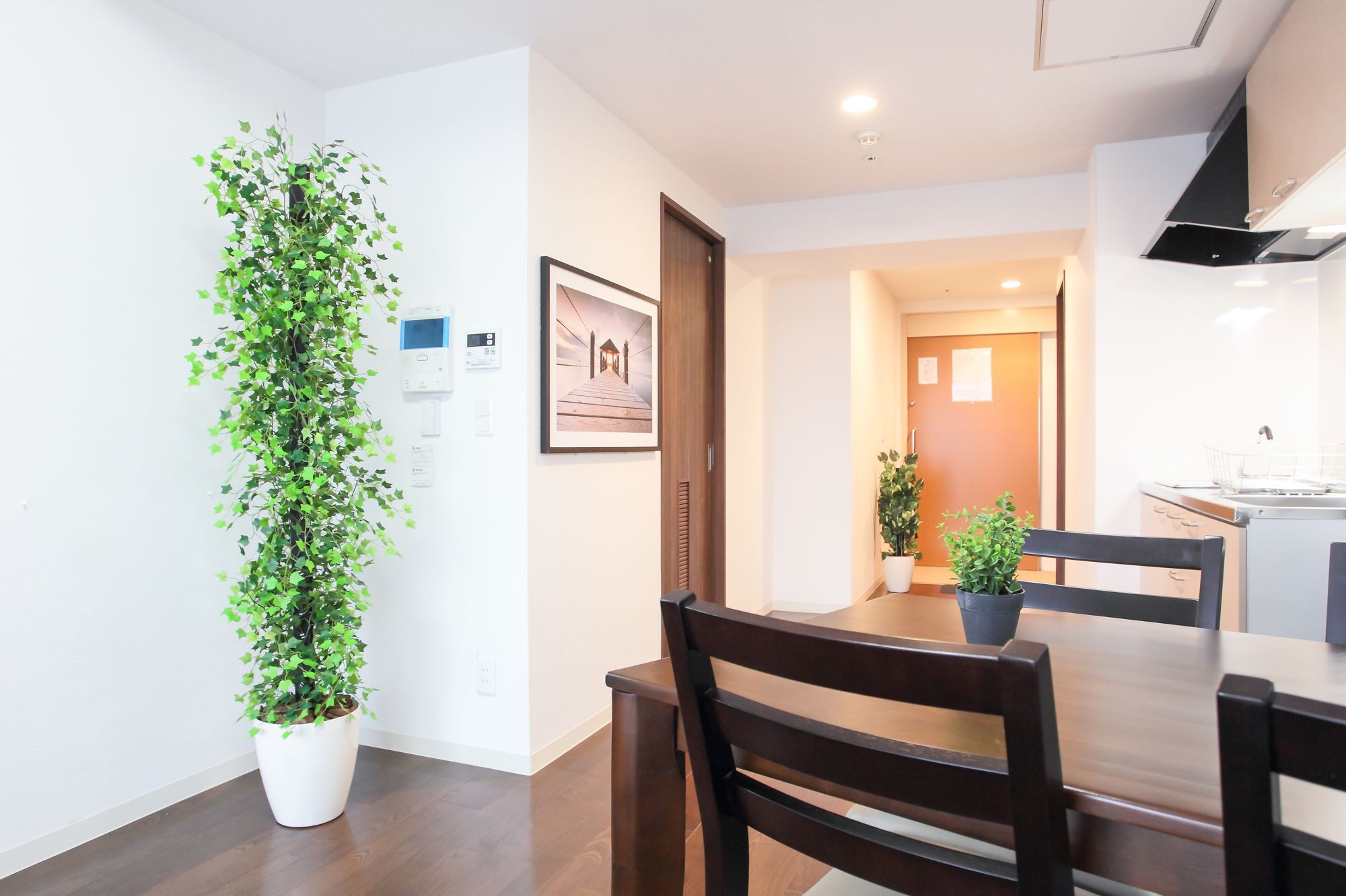ลา ฟามิเลีย ยะมะซะกะ Apartment โอซาก้า ภายนอก รูปภาพ