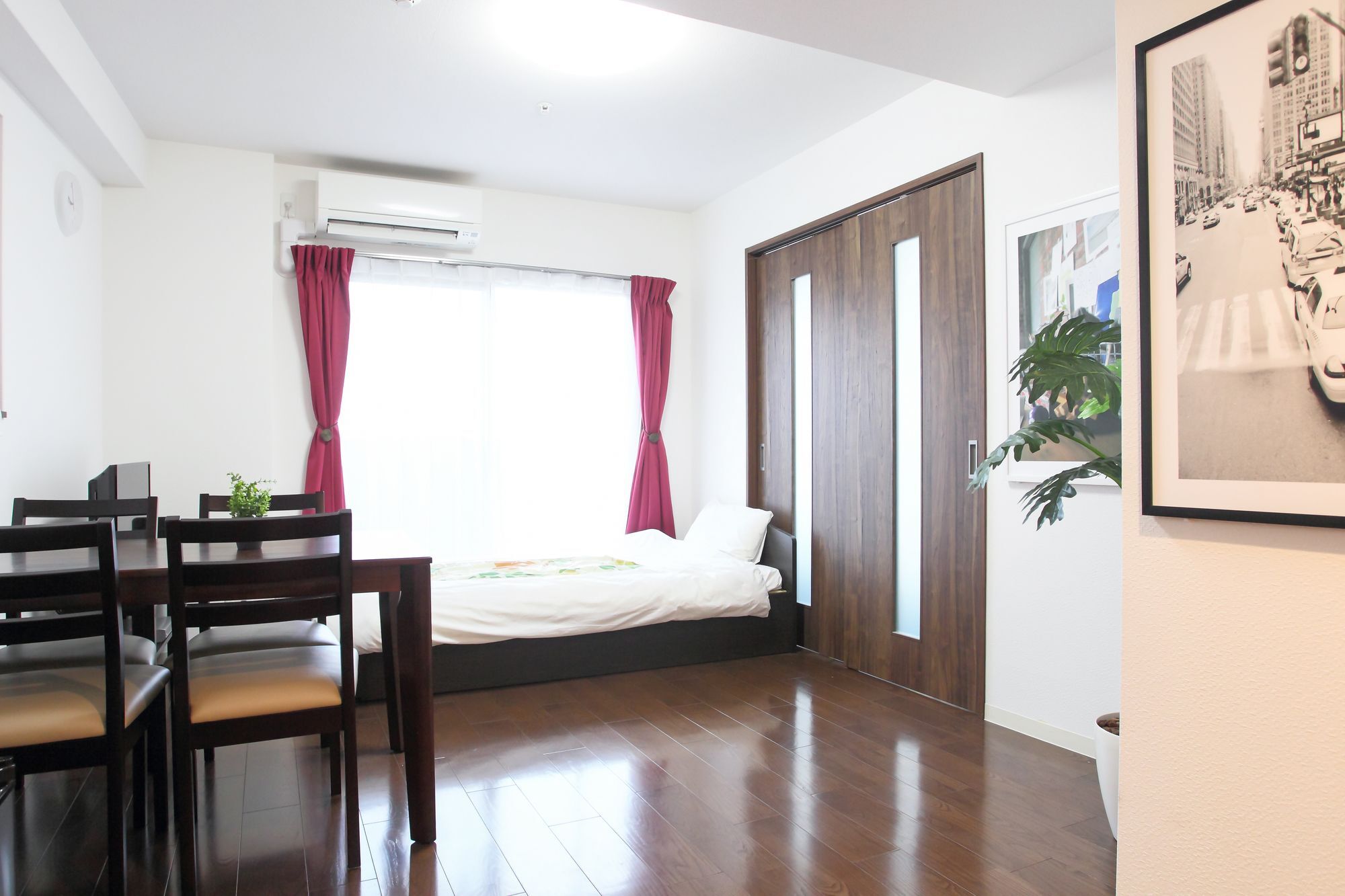 ลา ฟามิเลีย ยะมะซะกะ Apartment โอซาก้า ภายนอก รูปภาพ