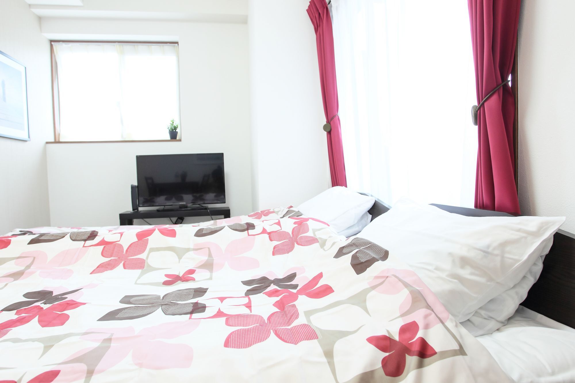 ลา ฟามิเลีย ยะมะซะกะ Apartment โอซาก้า ภายนอก รูปภาพ