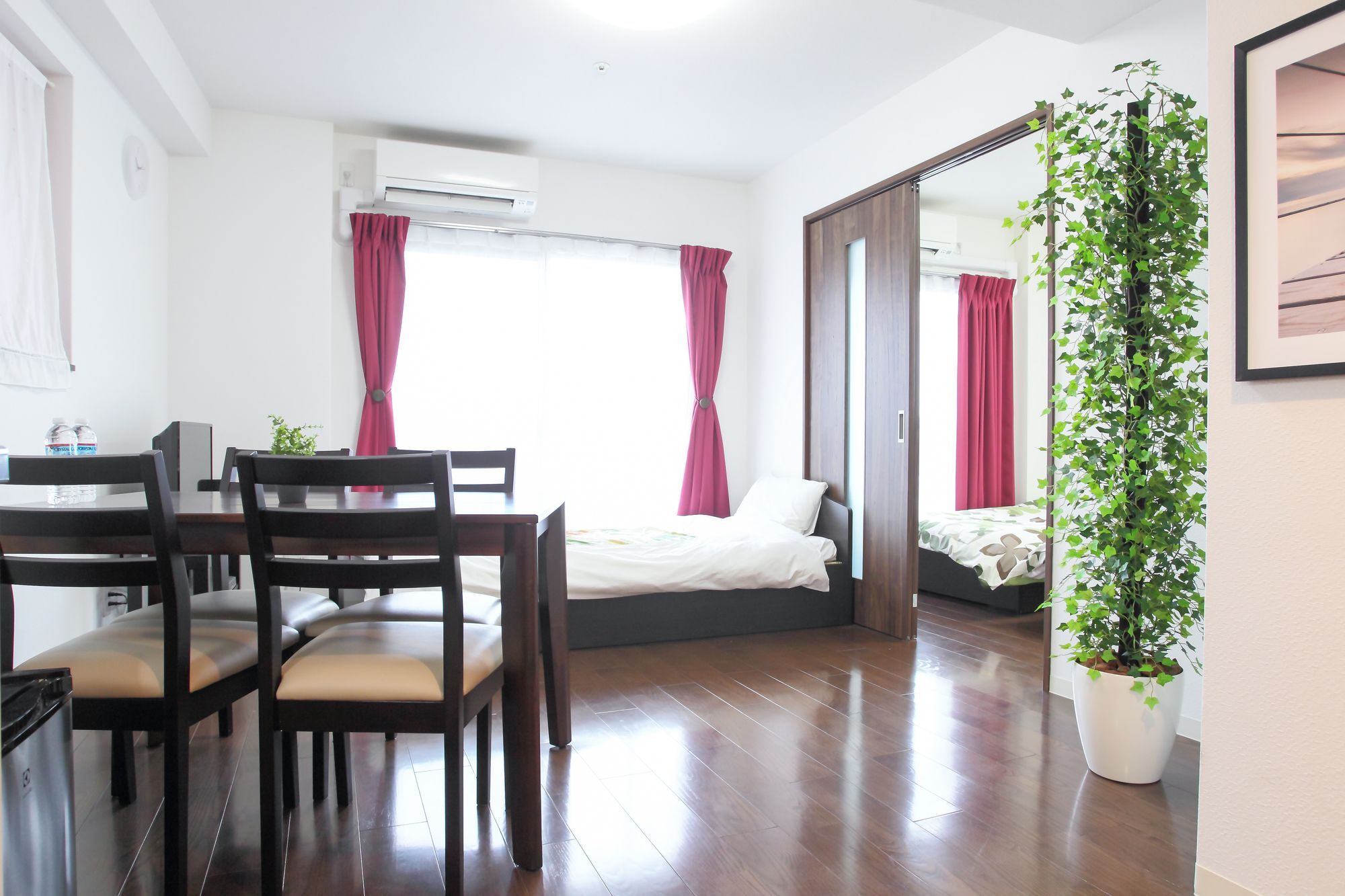 ลา ฟามิเลีย ยะมะซะกะ Apartment โอซาก้า ภายนอก รูปภาพ